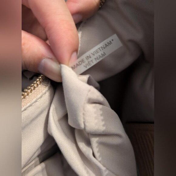 COACH Peyton Domed Satchel Bag Leather F25671 - Picture 12 of 16